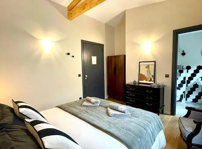 Casa Voltegira 3*