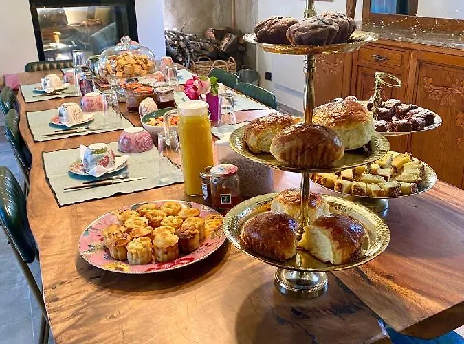 Casa Voltegira Alojamento de Acomodação e Pequeno-almoço Manso